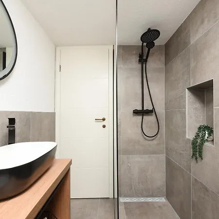 Stone House - Fumarea Apartment